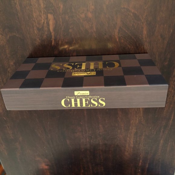 Premier Chess Board Game - Solid Wood Chess Set (NEW) - Picture 10 of 15